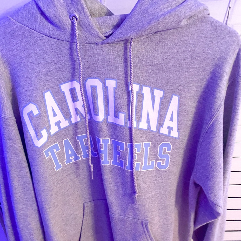 Gray UNC champion hoodie